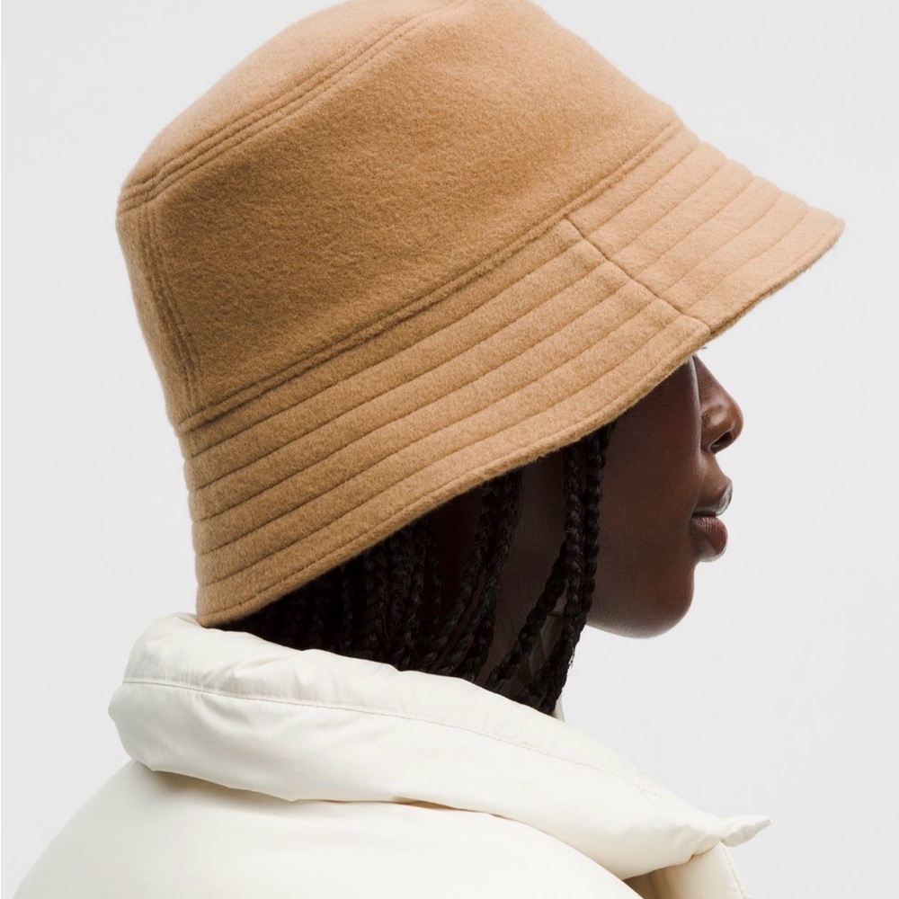 Lululemon - Satin  Lined Wool Bucket Hat - NWT